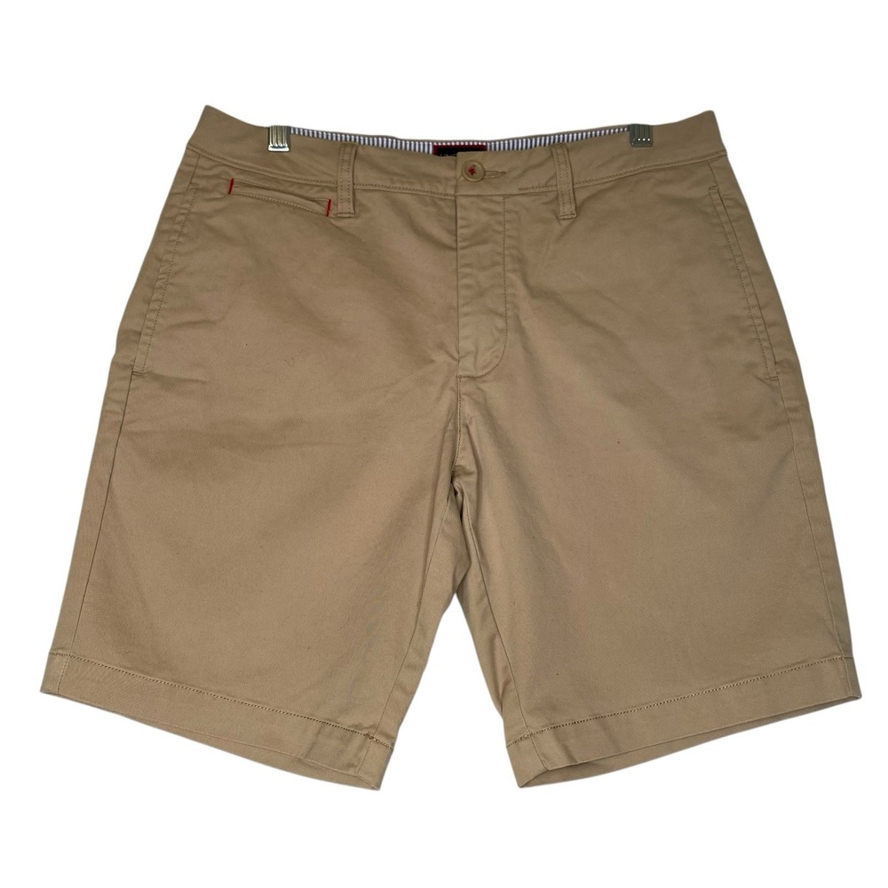 UNTUCKit Chino Shorts Men's 32 Tan Stretch Casual Preppy Golf Outdoors